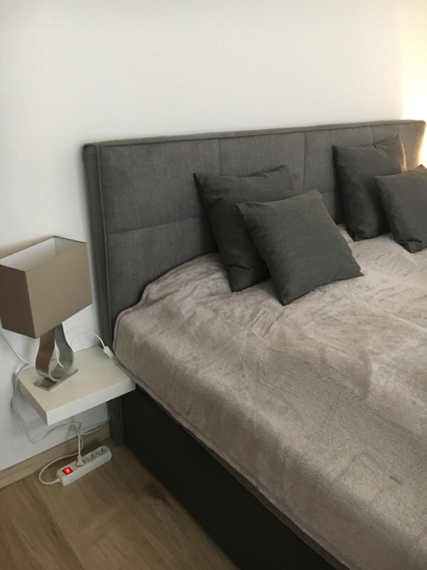 Gemuetliche Ferienwohnung Im Erdgeschoss- Jenaer Strasse 埃尔福特 外观 照片