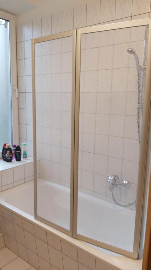 Gemuetliche Ferienwohnung Im Erdgeschoss- Jenaer Strasse 埃尔福特 外观 照片